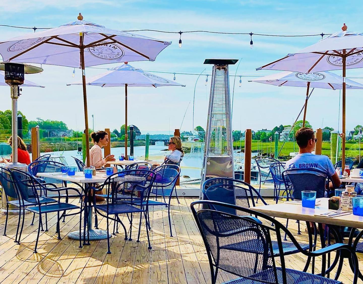 The Hotel At Cape Ann Marina กลอสเตอร์ ภายนอก รูปภาพ
