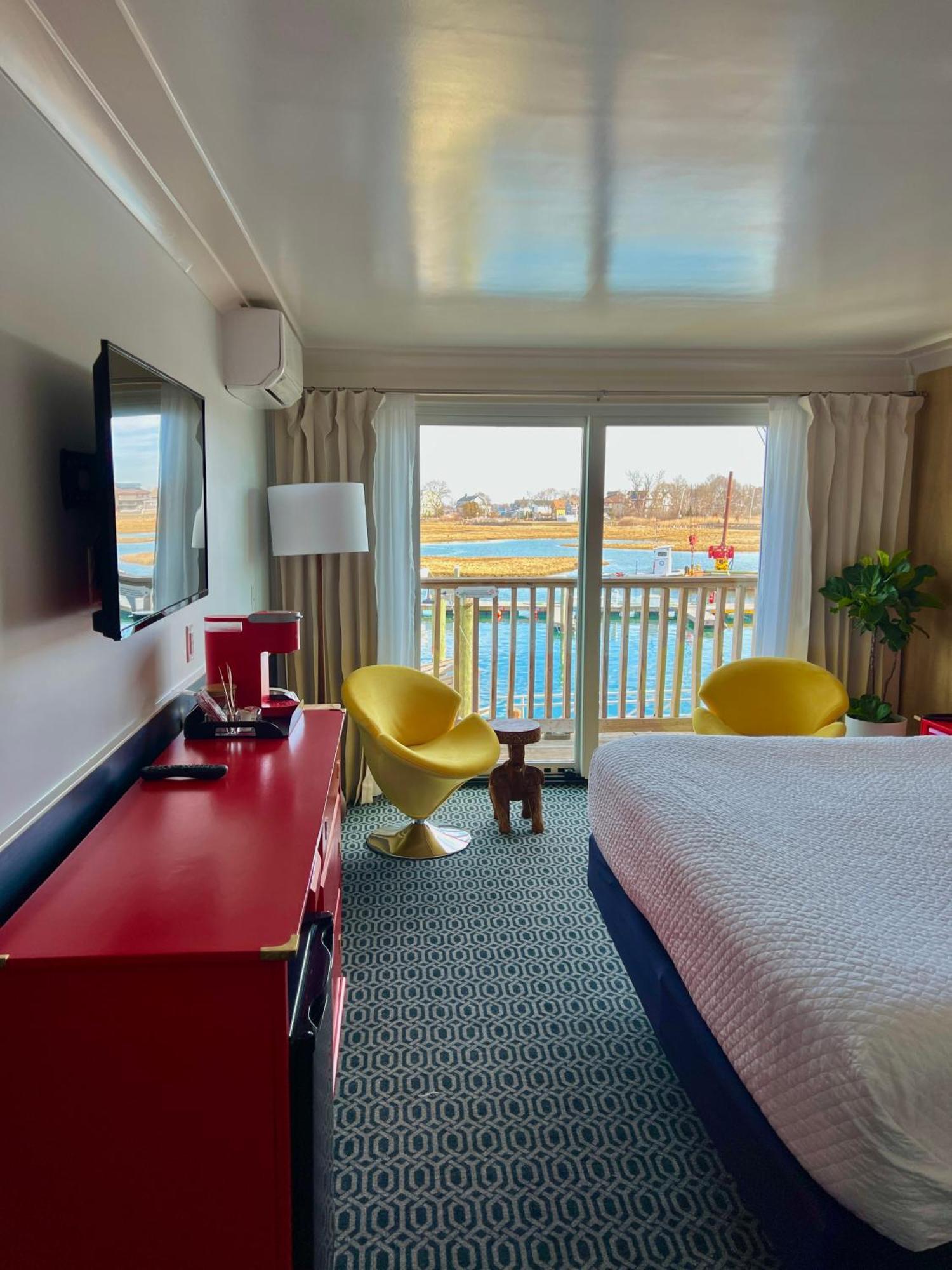 The Hotel At Cape Ann Marina กลอสเตอร์ ภายนอก รูปภาพ