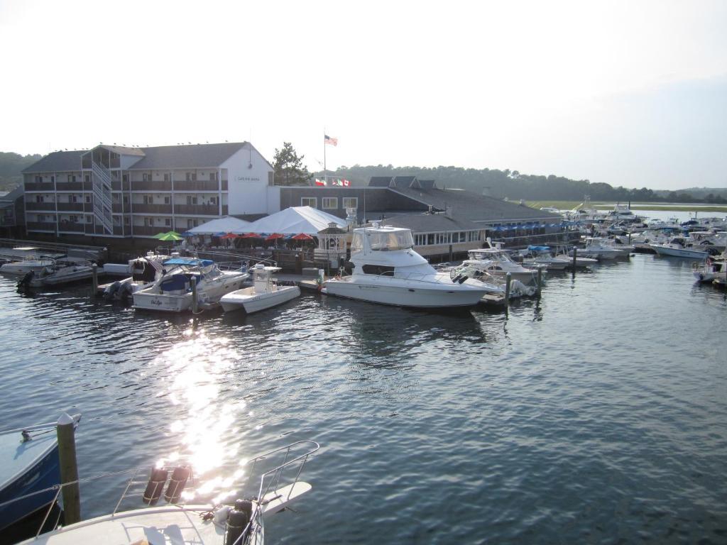The Hotel At Cape Ann Marina กลอสเตอร์ ภายนอก รูปภาพ